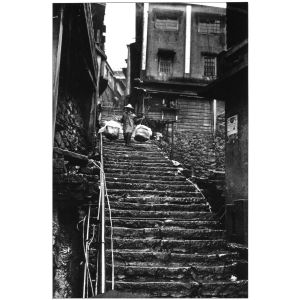 拾階而不1963九份